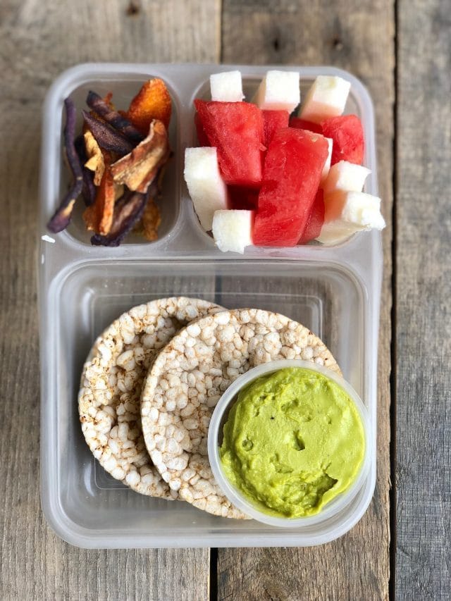 10 Simple School Lunches from Trader Joe's - rice cakes + avocado, jicama, watermelon and carrot chips. #healthykids #kidslunchbox