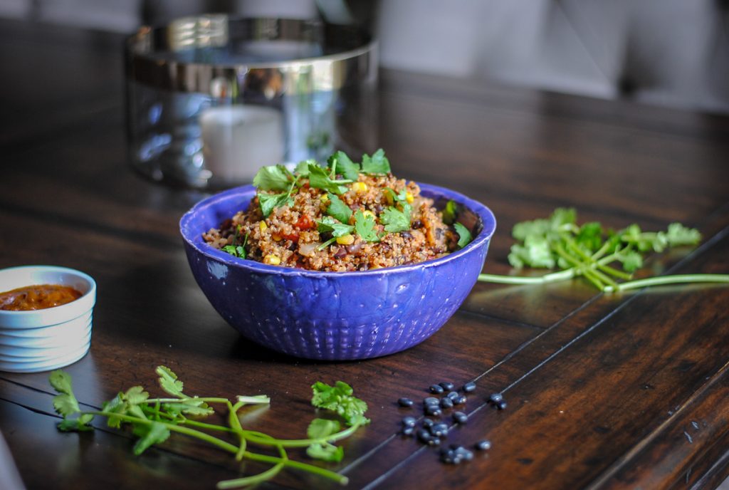 Instant Pot Mexican Quinoa. A simple pressure cooker recipe for Mexican Quinoa. #pressurecooker #instantpot