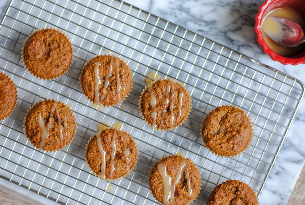 paleo gingerbread muffins - perfect for the holidays and beyond. #paleomuffin #paleogingerbread