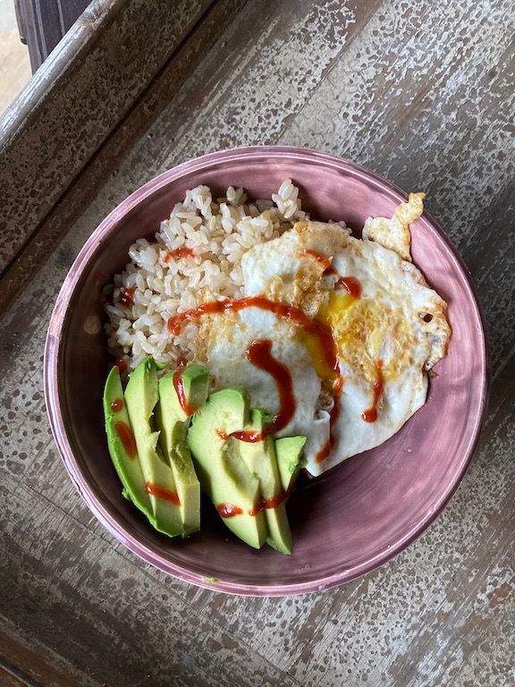 The basic bowl - egg, brown rice, avocado and sriracha