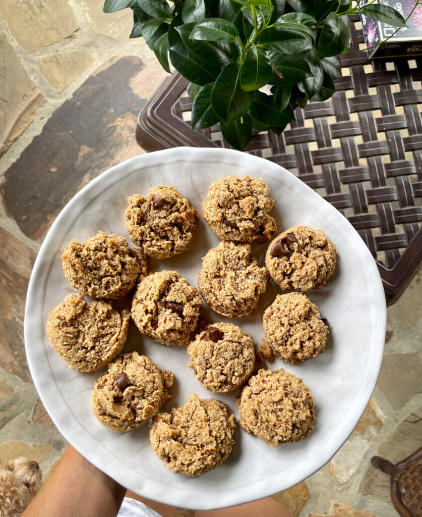 Almond Flour Chocolate Chip Cookies (Grain-free & Vegan)